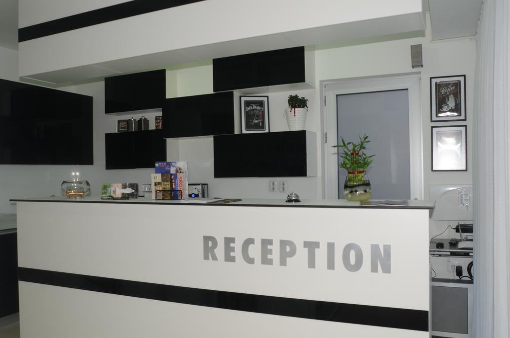City Boutique Rooms Скопие Екстериор снимка