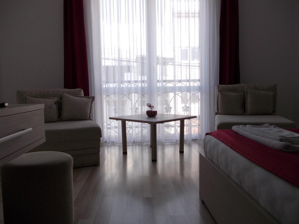 City Boutique Rooms Скопие Екстериор снимка