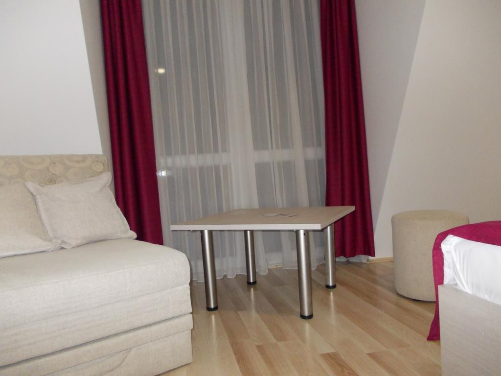 City Boutique Rooms Скопие Екстериор снимка